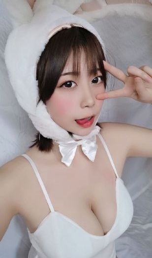 小贼、美女和妙探